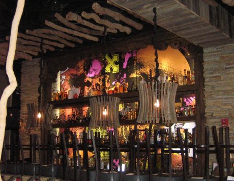 Scorpion Bar Large Scale Digital Printing